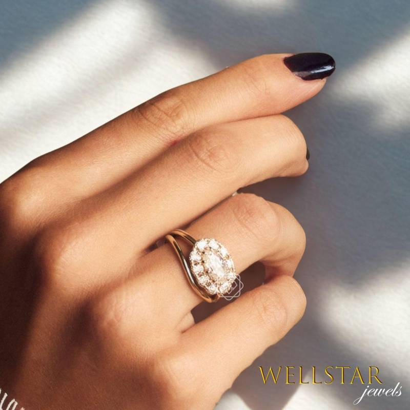 Vintage 2.00Ct Oval Halo Unique Bridal Ring | 10K/14K/18K Gold Engagement Antique Style Wedding Jewelry von jewellerybywellstar