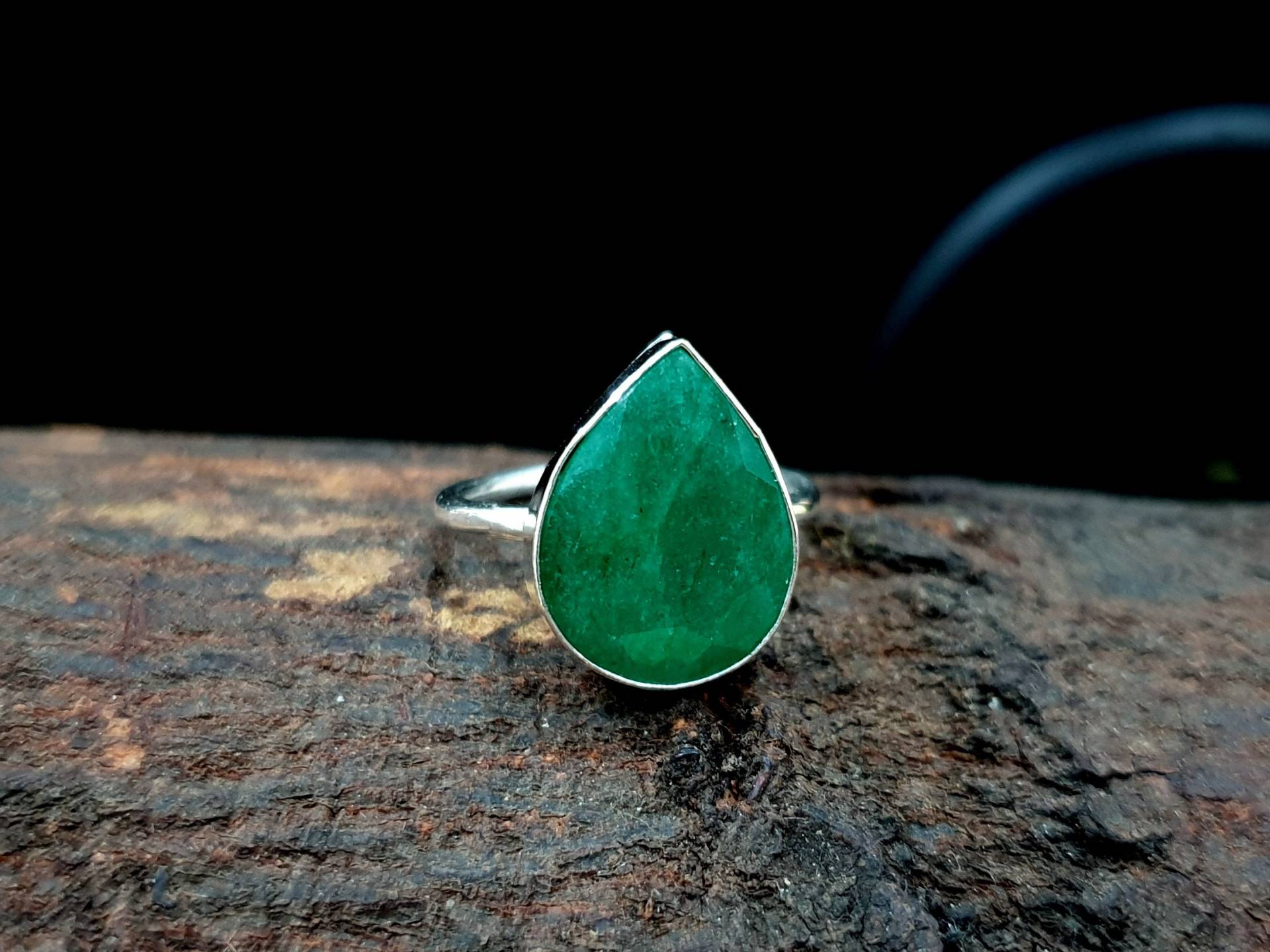 Smaragd Ring, Birne Natürlicher Edelstein, 925 Sterling Silber Roségold 22K Gelbgold, Handgemachter Ring von jewelleryvilla