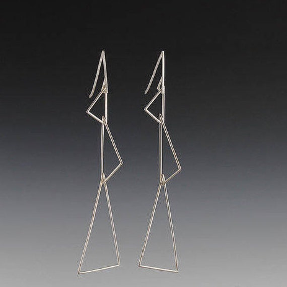 Dreifache Dreieck Ohrringe Dreifache Dreieck Ohrringe von jewelryARCstudio