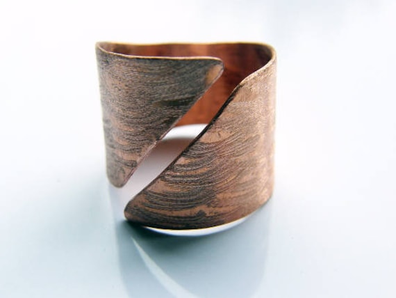 Schild 02. Offener, Verstellbarer Männerring Aus Kupfer von jewelryINESANTE