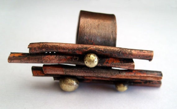 Twigs 02. Handgemachter Großer Kupferring, Verstellbarer Metallring, Passt Für Alle Größen, Skulpturaler Ring von jewelryINESANTE