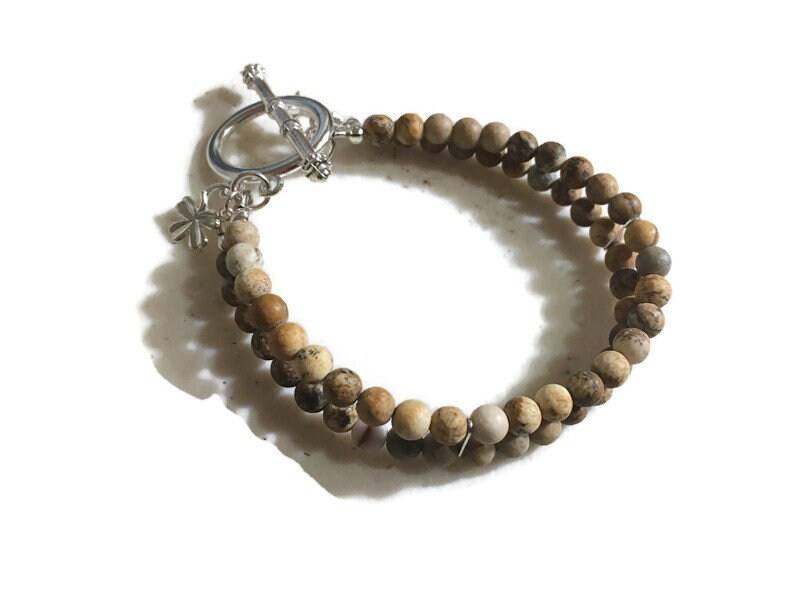 Braun Armband - Bild Jaspis Schmuck Edelstein Multi Strang Erdtöne Natürlich Silber Klee Anhänger Braun Armband - Bild Jaspis Schmuck Edelstein Multi Strang Erdtöne Natürlich Silber Klee Anhänger von jewelrybycarmal