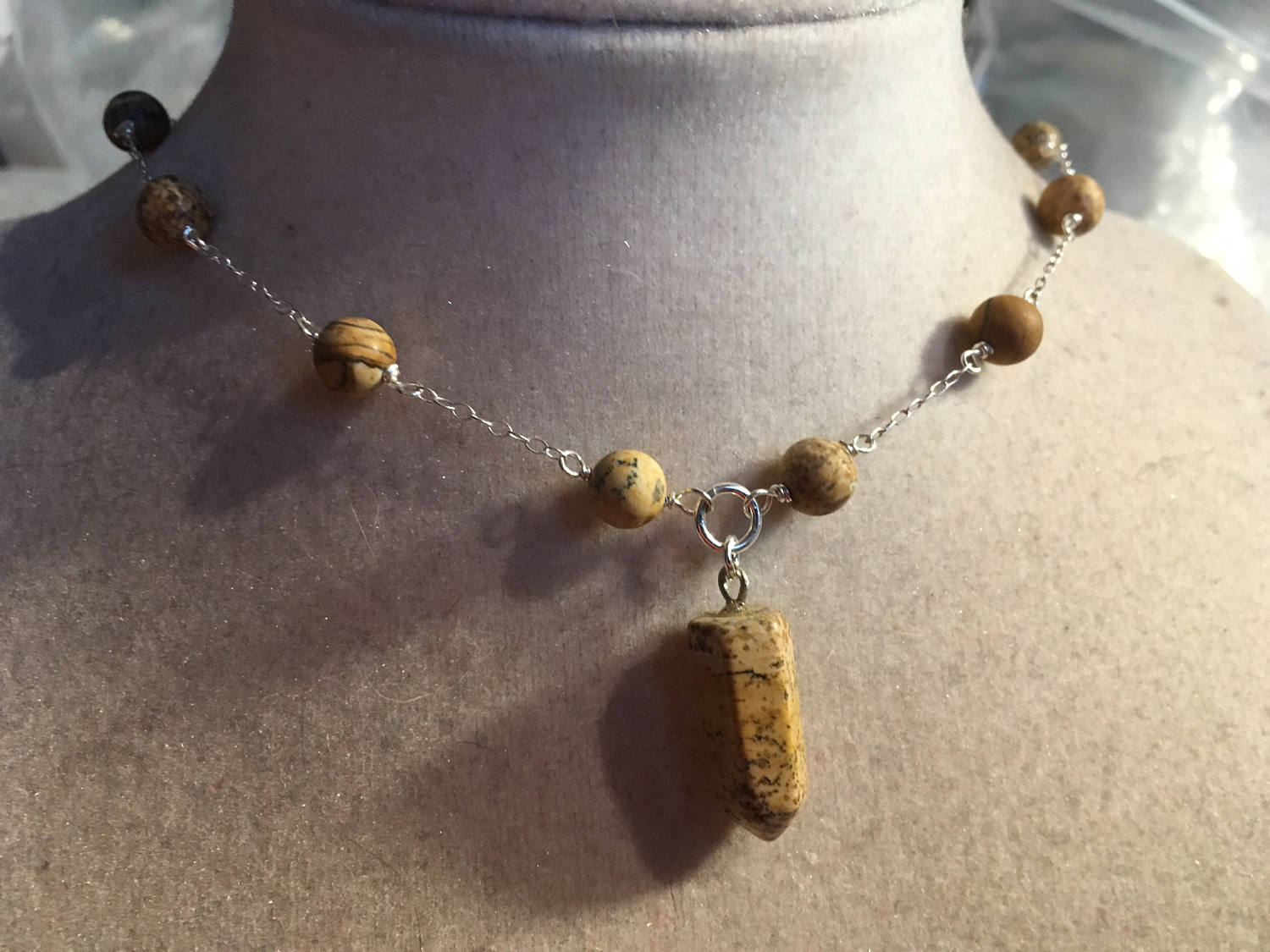 Braune Kette - Jaspis Edelstein Schmuck Sterling Silber Spike Anhänger von jewelrybycarmal