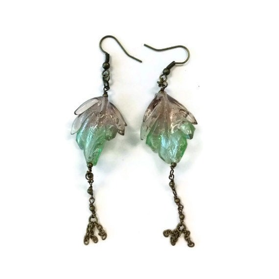 Grüne Ohrringe - Messing Kettenschmuck Blatt Glasschmuck Sommer Mode Unikat Baumeln Natur Er-161 von jewelrybycarmal