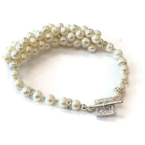 Perlenarmband - Hochzeitsschmuck Juni Geburtsstein Weiß Sterling Silber Schmuck Couture Brautmutter Chunky. B-198 Perlenarmband - Hochzeitsschmuck Juni Geburtsstein Weiß Sterling Silber Schmuck Couture Brautmutter Chunky. B-198 von jewelrybycarmal
