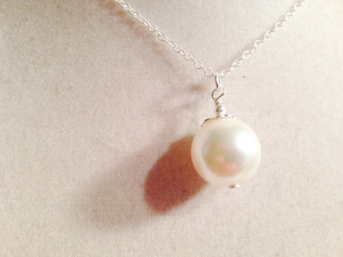 Perlenkette - Hochzeitskette Juni Geburtsstein Sterling Silber Schmuck Perlmuttschmuck Anhänger Kette Braut Weiß von jewelrybycarmal