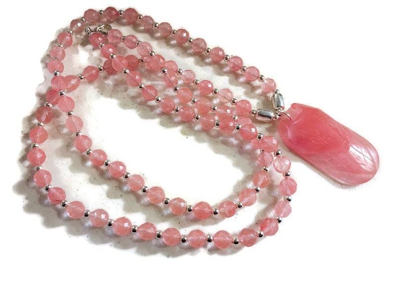 Rosa Halskette - Silber Schmuck Kirschquarz Edelstein Wolf Anhänger Lange von jewelrybycarmal