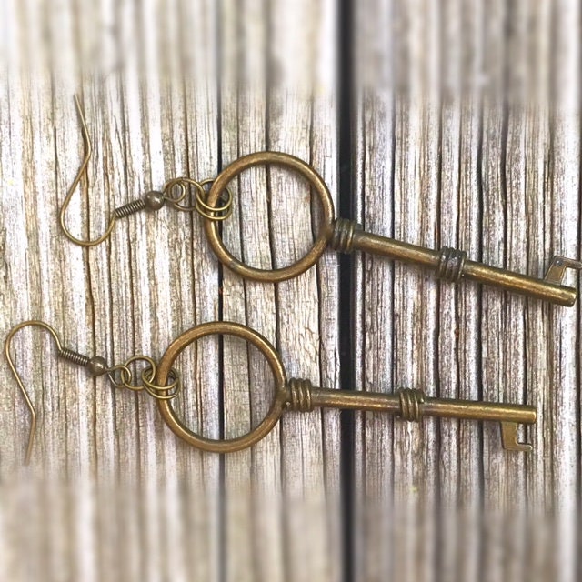 Schlüssel Ohrringe - Messing Schmuck Baumeln Mod Mode von jewelrybycarmal