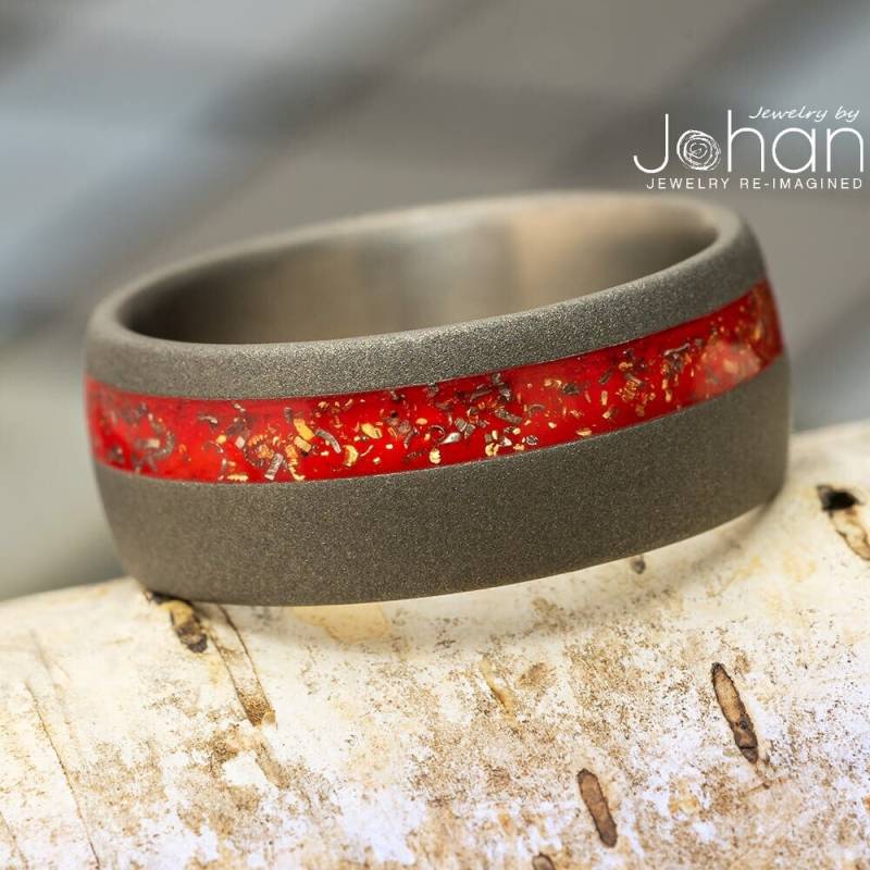 Dicker Roter Herrenring Mit Meteorit, Andere Stardustfarben Erhältlich Dicker Roter Herrenring Mit Meteorit, Andere Stardustfarben Erhältlich von jewelrybyjohan