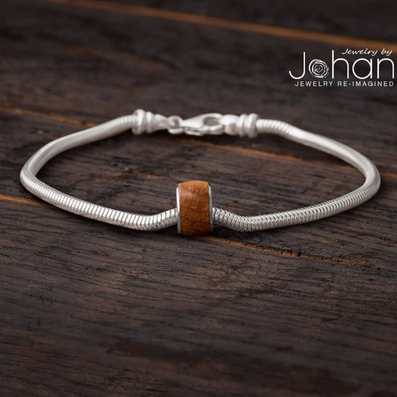 Whisky Fass Eiche Holz Charm Armband | Auf Lager, Geschenk Für Sie, Bead Auf Schlange Whisky Fass Eiche Holz Charm Armband | Auf Lager, Geschenk Für Sie, Bead Auf Schlange von jewelrybyjohan