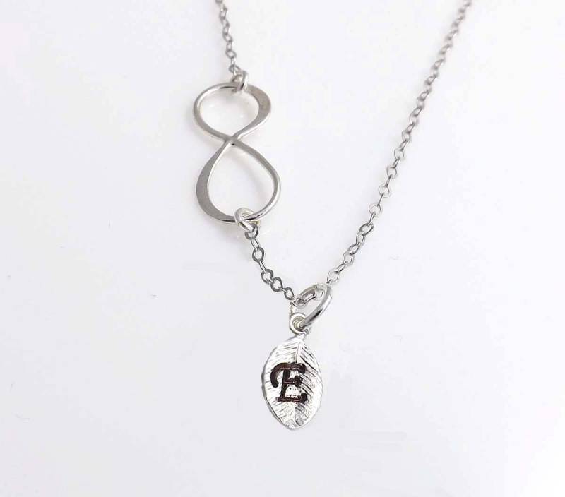 Personalisierte Initialen Infinity Halskette -Ein Initial Charm -sterling Silver Halskette - Geburtstag, Hochzeit, Muttertag, Freundschaft von jewelrycraftstudio