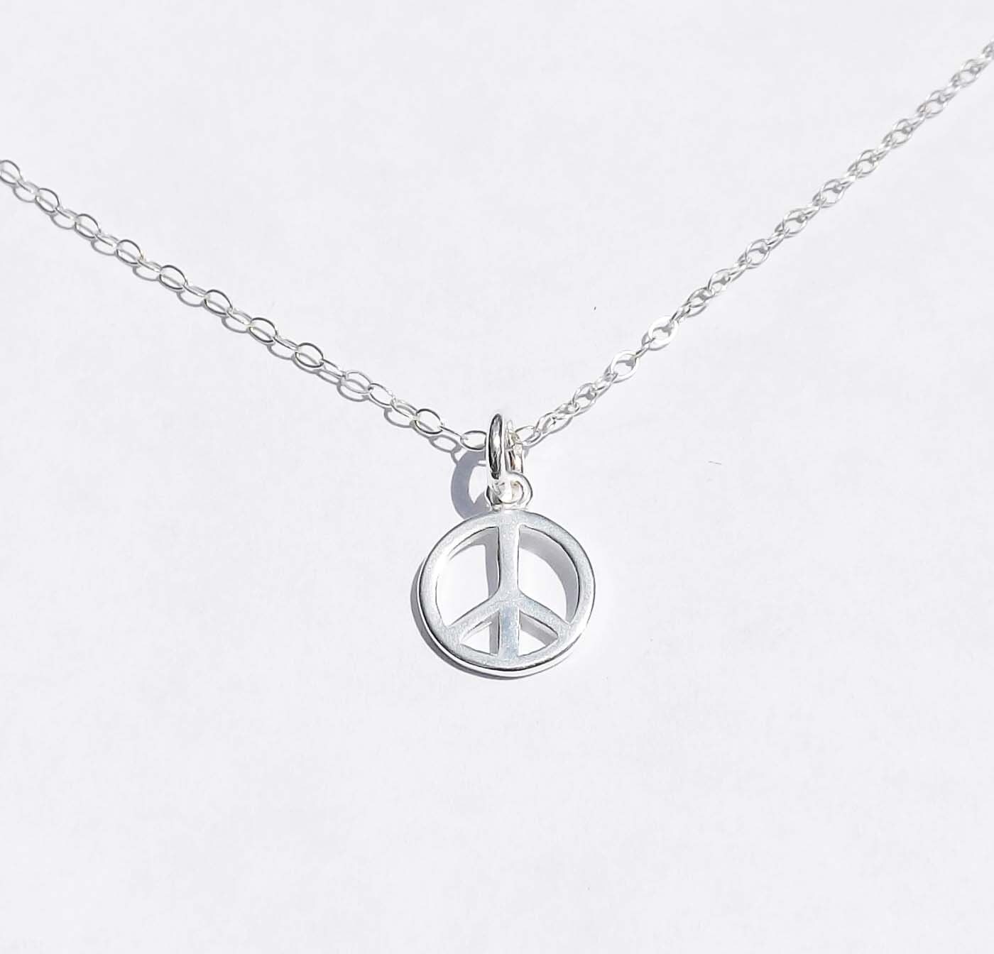 -Sterling Silber Peace Halskette - Sterling Silber-Sweet & Simple Birthday, Wedding, Graduation, Mother, Sister, Bridesmaid von jewelrycraftstudio
