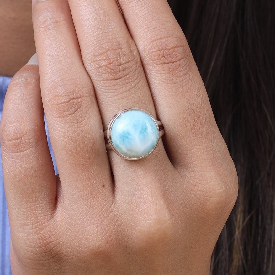 Natürlicher Larimar Ring, 925 Sterling Silber Runder Boho Handgemachter Blauer Edelstein Frauen Ring von jewelrygemshouse