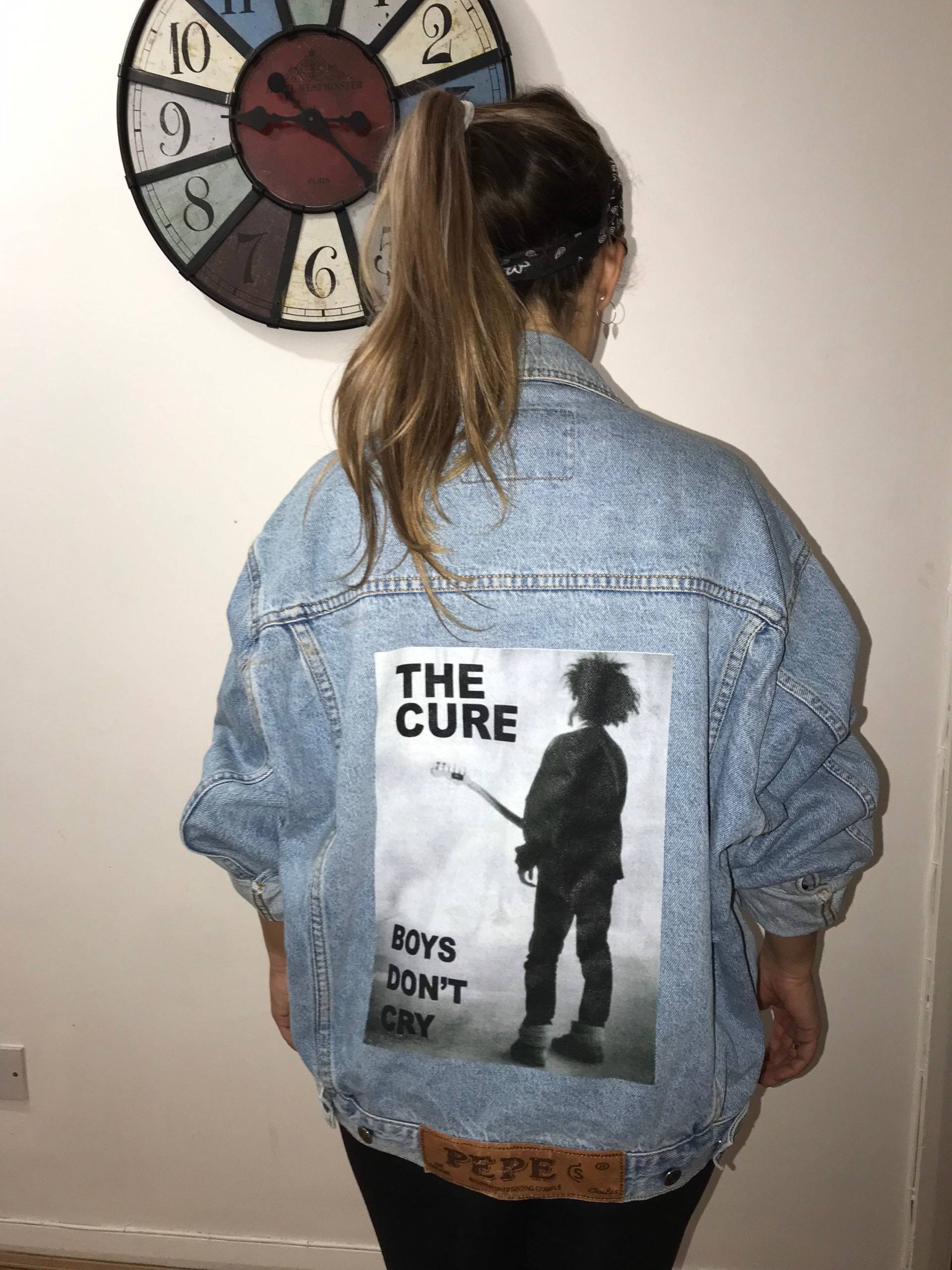 1980Er Retro Vintage The Cure Boys Don't Cry Print Jeansjacke von jewelsbuddha