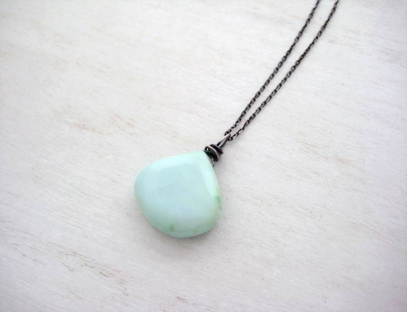 Blaue Opal Halskette - Sterling Silber Halskette, Edelstein Oxidierte Wire Wrapped Edelstein, Teardrop von jewelsbyn