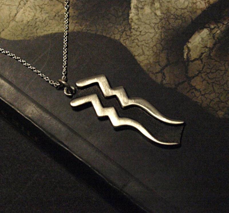 Wassermann Sternzeichen Kette Charm Für Den Visionär, Sterling Silber 925, Handgeschnitzt von jewelsculpts