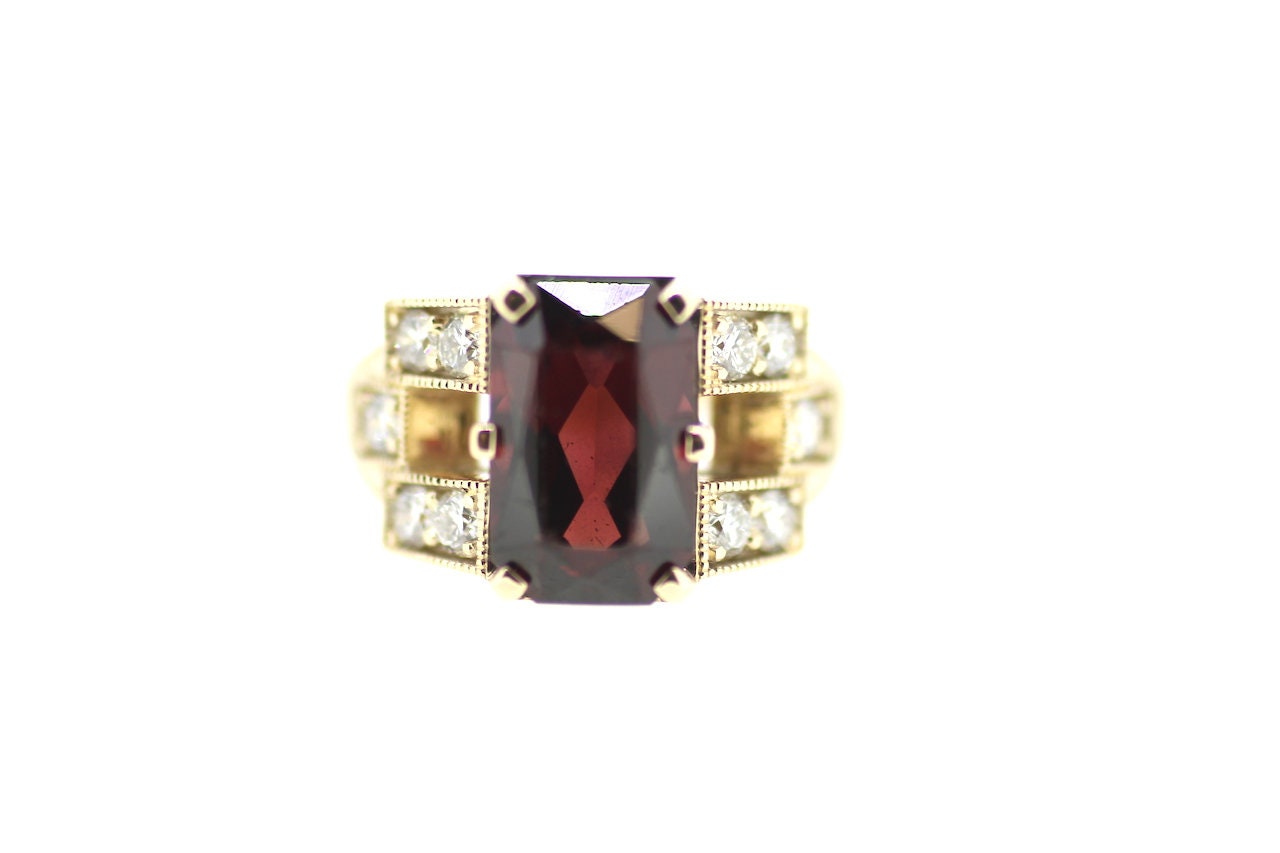 9Ct Art Deco Stil Granat Ring/Diamant Vintage Geburtsstein Smaragd Schliff von jewelsmayuk