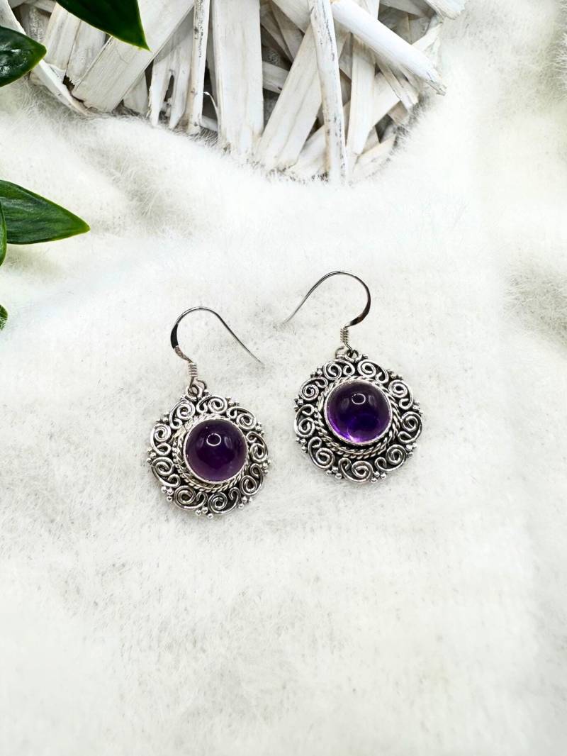 Runde Cabochon Handmade Einzigartige Ohrringe | Amethyst 925 Sterling Silber Jubiläumsgeschenk Für Sie Januar Geburtsstein Runde Cabochon Handmade Einzigartige Ohrringe | Amethyst 925 Sterling Silber Jubiläumsgeschenk Für Sie Januar Geburtsstein von jewelsorion