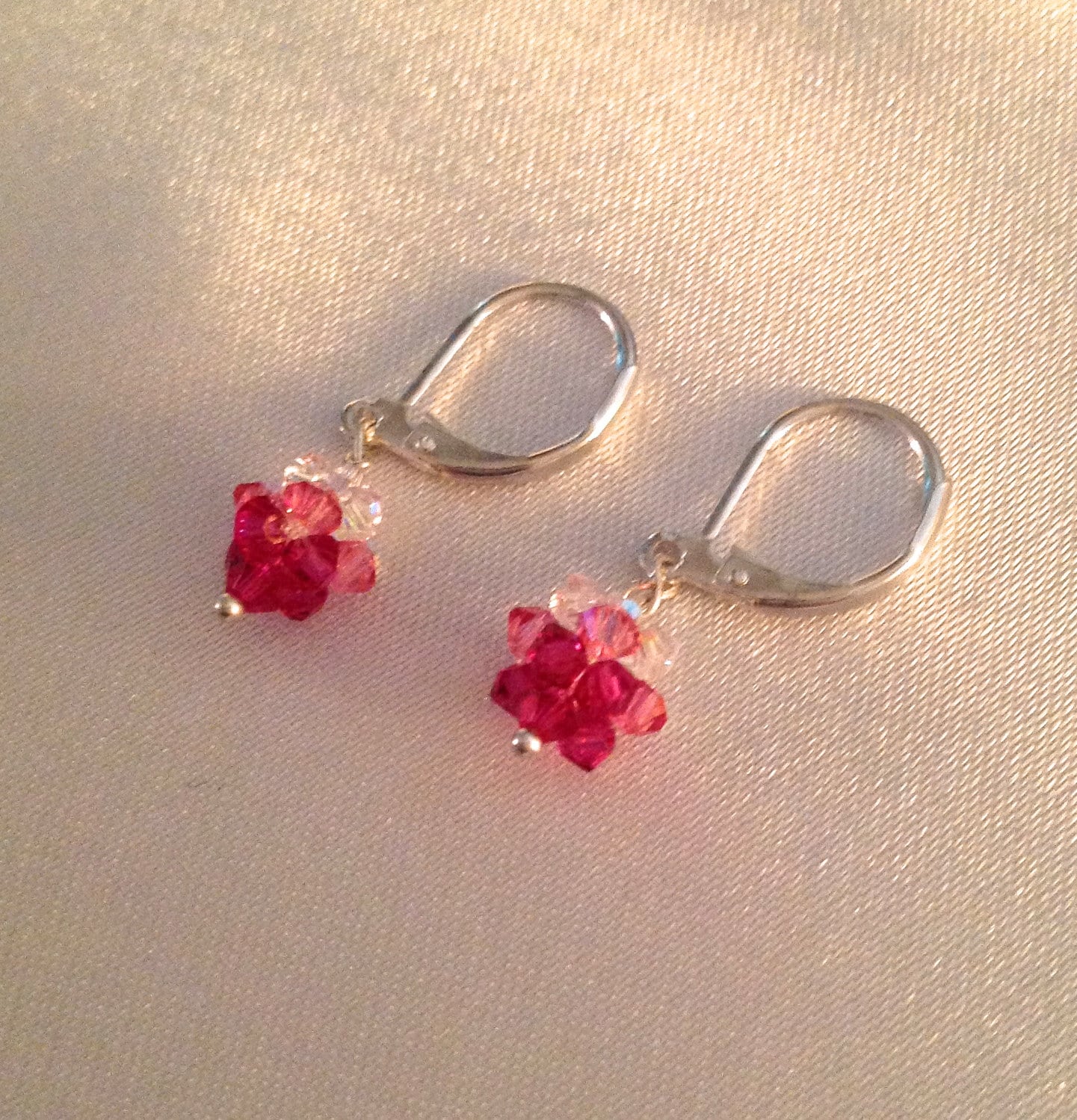 Rosa Ombre Petite Swarovski Kristall Tropfen Silber Ohrringe Rosa Ombre Petite Swarovski Kristall Tropfen Silber Ohrringe von jeweltrinkets