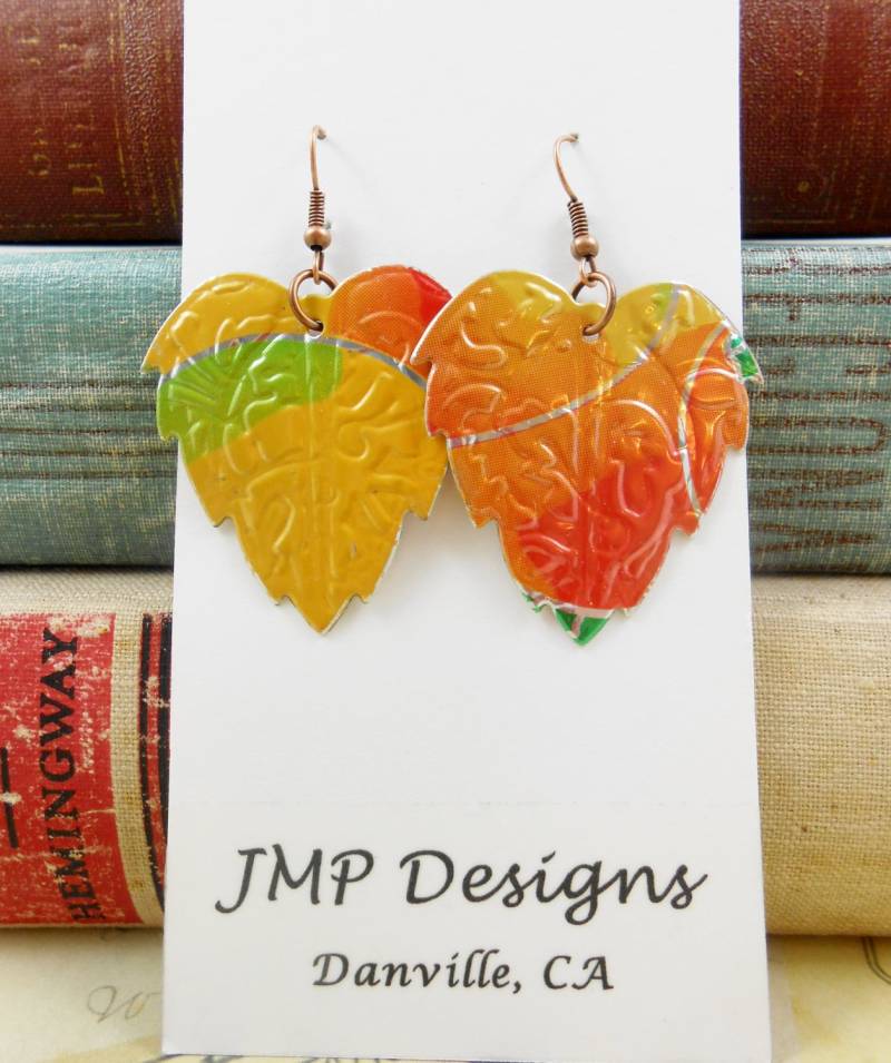 Herbst Blatt Ohrringe. Recycled Soda Can Art. Doppelt. Geprägt. Mango-Orange. Shop-Name Jillmccp Herbst Blatt Ohrringe. Recycled Soda Can Art. Doppelt. Geprägt. Mango-Orange. Shop-Name Jillmccp von jillmccp