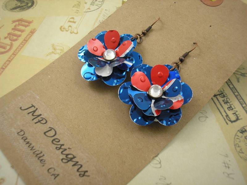 Schlichte Rosenohrringe. Recycled Soda Can Art. Doppelseitige Ohrringe. Pepsi Schlichte Rosenohrringe. Recycled Soda Can Art. Doppelseitige Ohrringe. Pepsi von jillmccp
