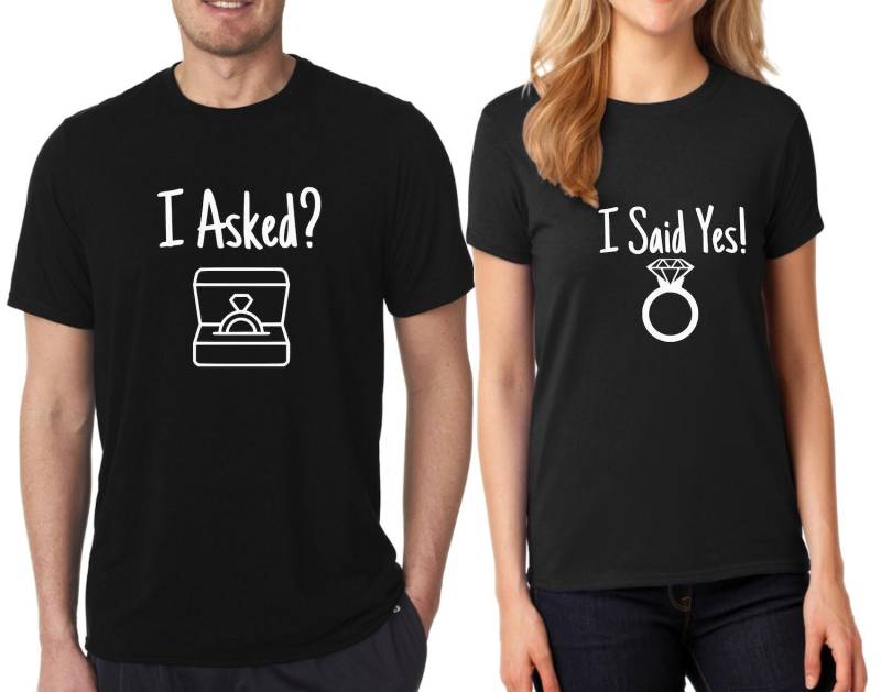 Ich Fragte, Und Ich Sagte Ja Paare, Die Dazu Passende Shirts/Engagement Ankündigung Satz Von Hemden Süße Tshirt Spaß Paar Reihe Ich Fragte, Und Ich Sagte Ja Paare, Die Dazu Passende Shirts/Engagement Ankündigung Satz Von Hemden Süße Tshirt Spaß Paar Reihe von jmemedesigns