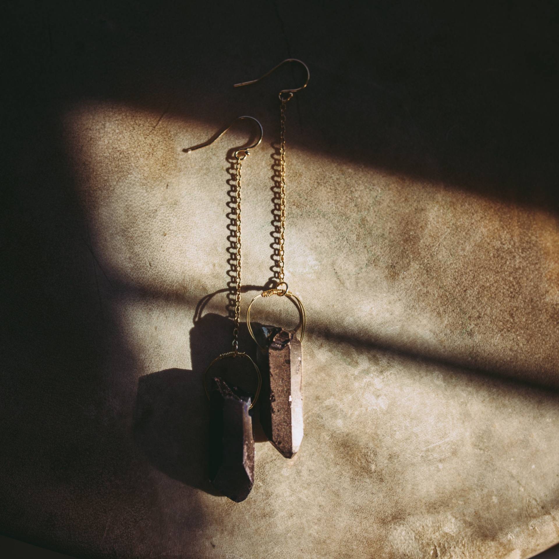 Kupfer Titan Quarz + Gold Filled Ohrringe | Kristall Lange Boho Kupfer Titan Quarz + Gold Filled Ohrringe | Kristall Lange Boho von jmostudiogoods