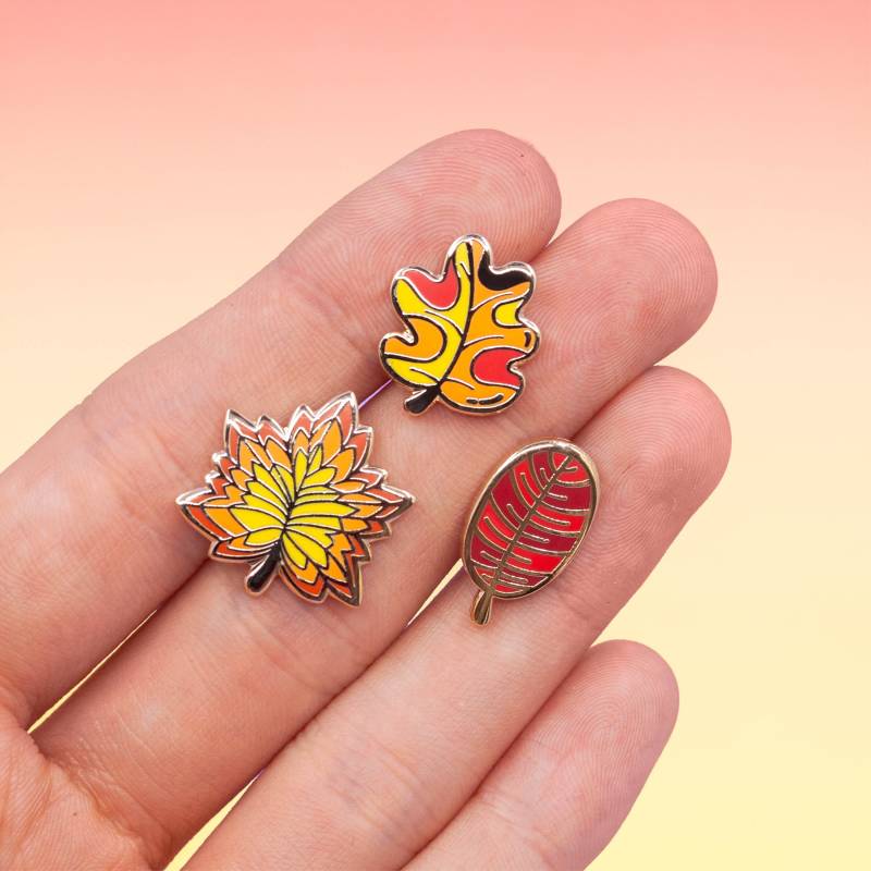 Soft Fall Nadelset | Hübsche Orange Herbst Septembre Blätter 3Er Set Natur Herbst Stimmung Naturliebhaber Geschenk Für Sie Ihn Accessoire von joannabehar