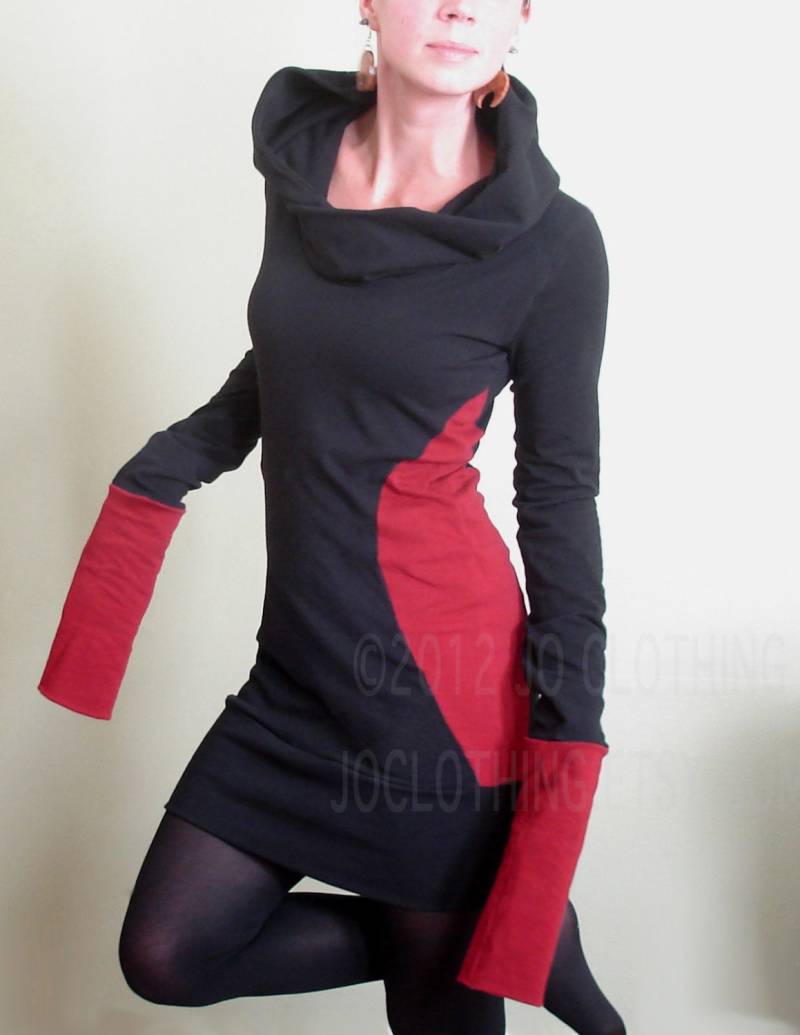 Extra Langärmeliges Kapuzen Tunika Kleid Schwarz/Rot Seitlichem Color Block von joclothing
