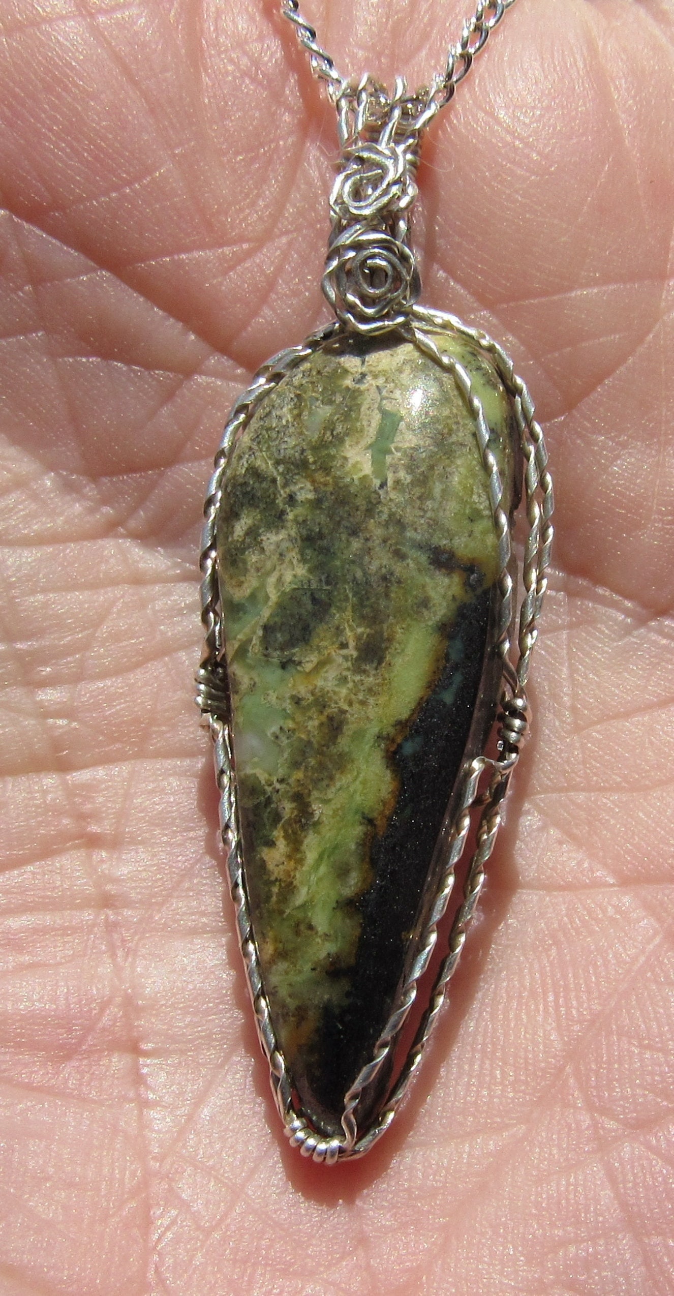 Grüner Jaspis, & Graphit Cabochon Draht Gewickelt Anhänger Grüner Jaspis, & Graphit Cabochon Draht Gewickelt Anhänger von johnchapman3