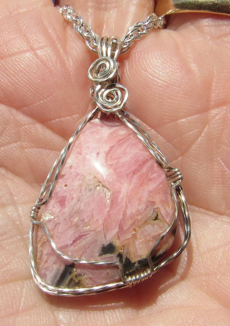 Rhodochrosit Freeform Cabachon, Anhängerdraht in Silberdraht Gewickelt von johnchapman3
