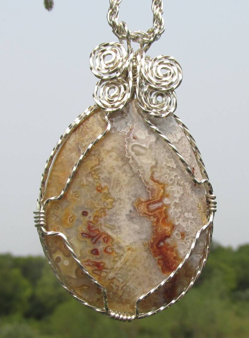 Verrückte Spitze Achat-Cabochon Draht Umwickelt Anhänger in Argntium Sterlingsilber von johnchapman3