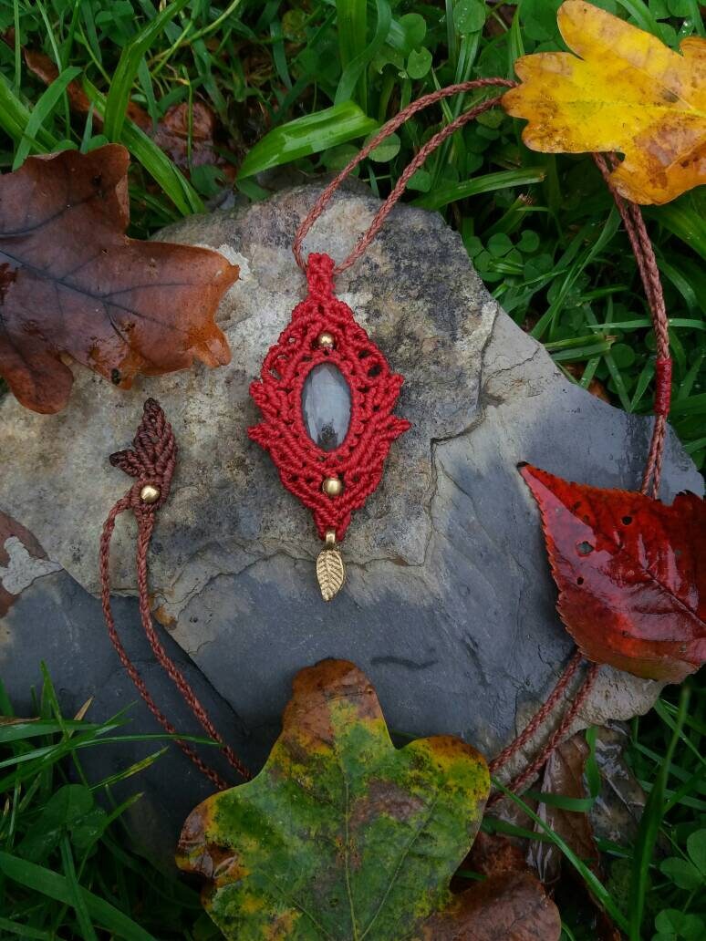 Labradorit Makramee Halskette, Anhänger, Fee Schmuck Labradorit Makramee Halskette, Anhänger, Fee Schmuck von jojosunflowerdesigns