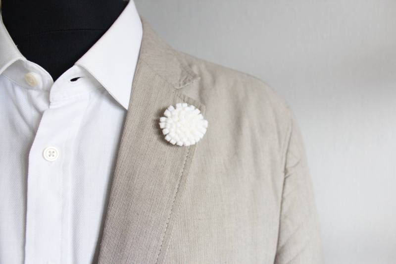 Filz Boutonniere/Anstecker Revers Blume Filz Boutonniere/Anstecker Revers Blume von jollylapel