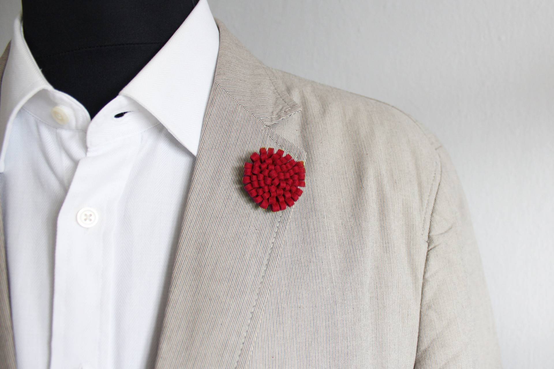 Filz Boutonniere/Blume Fürs Revers Filz Boutonniere/Blume Fürs Revers von jollylapel