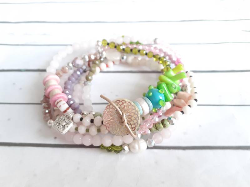 Perlenarmband Bunt Boho Hippie Style von josefine1961