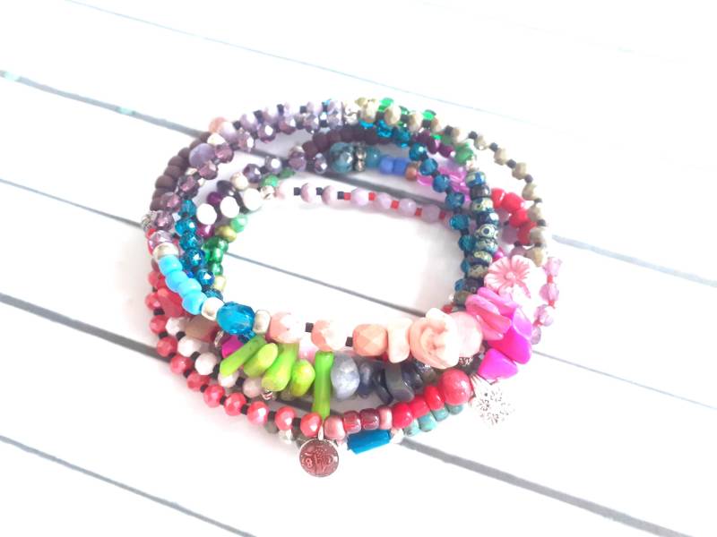 Perlenarmband Bunt Boho Hippie Style von josefine1961