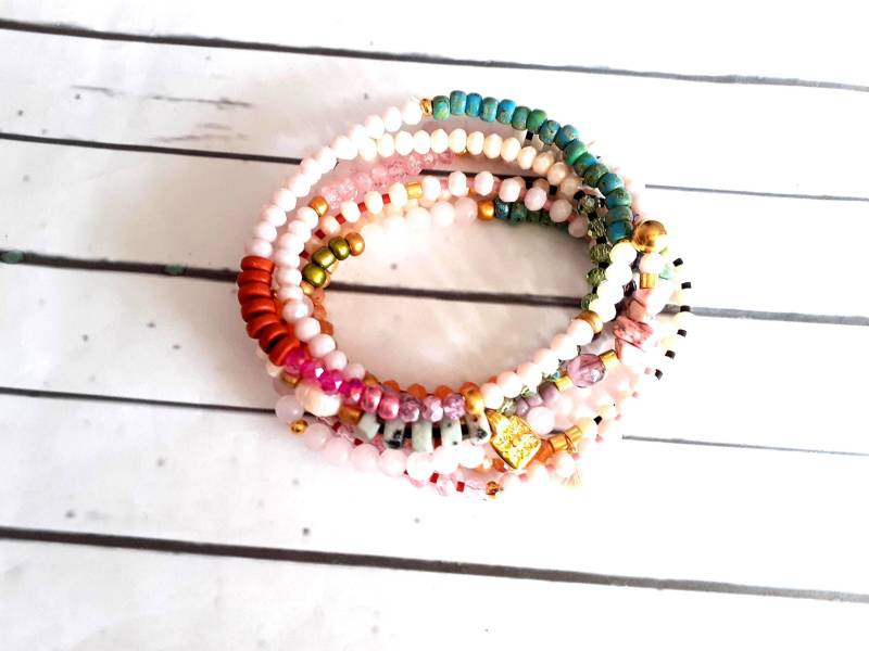 Perlenarmband Bunt Boho Hippie Style von josefine1961