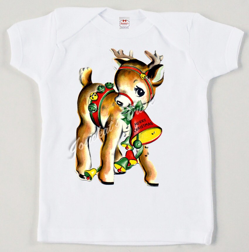 Hirsch Weihnachtsshirt T-Shirt - Retro Weihnachten Tshirt Kinder Reh Shirt Rentier Maßanfertigung Vintage Glöckchen Gr. Nb Bis Xl Jugend Hirsch Weihnachtsshirt T-Shirt - Retro Weihnachten Tshirt Kinder Reh Shirt Rentier Maßanfertigung Vintage Glöckchen Gr. Nb Bis Xl Jugend von josiekatstrunk