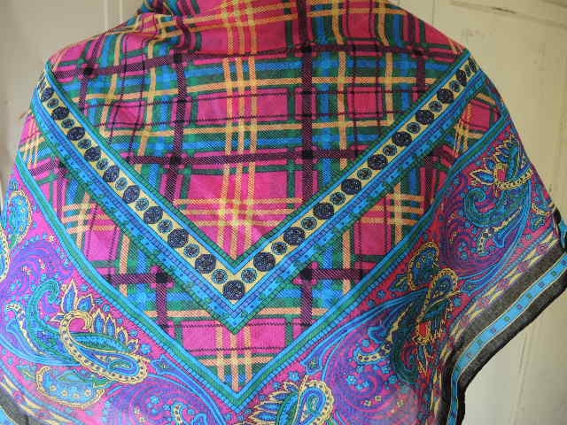 Vintage 1980Er Oversized Schal Kariert Und Paisley Rosa Grün Blau 35 X Zoll Vintage 1980Er Oversized Schal Kariert Und Paisley Rosa Grün Blau 35 X Zoll von joy4charity
