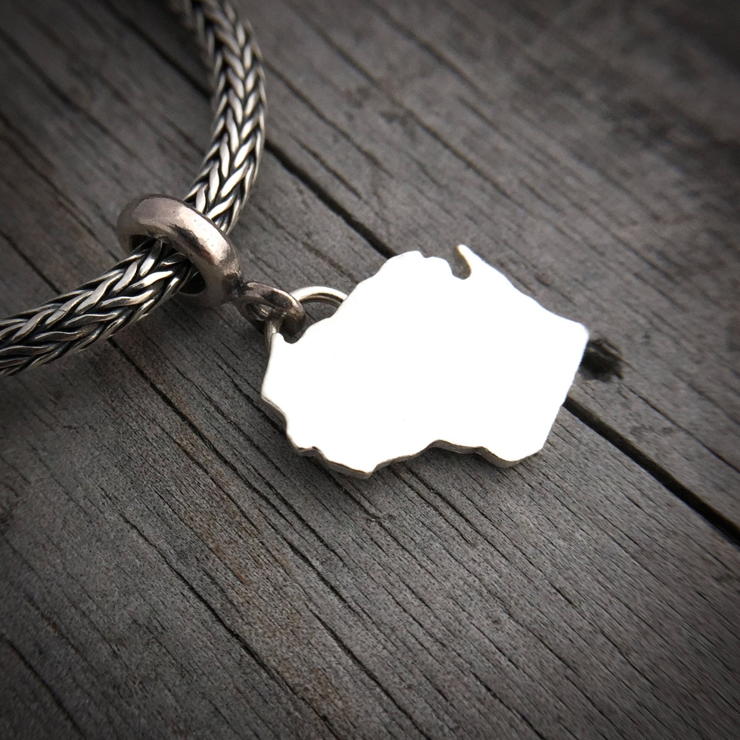Charm Aushennung Charm Aushennung von joykruse
