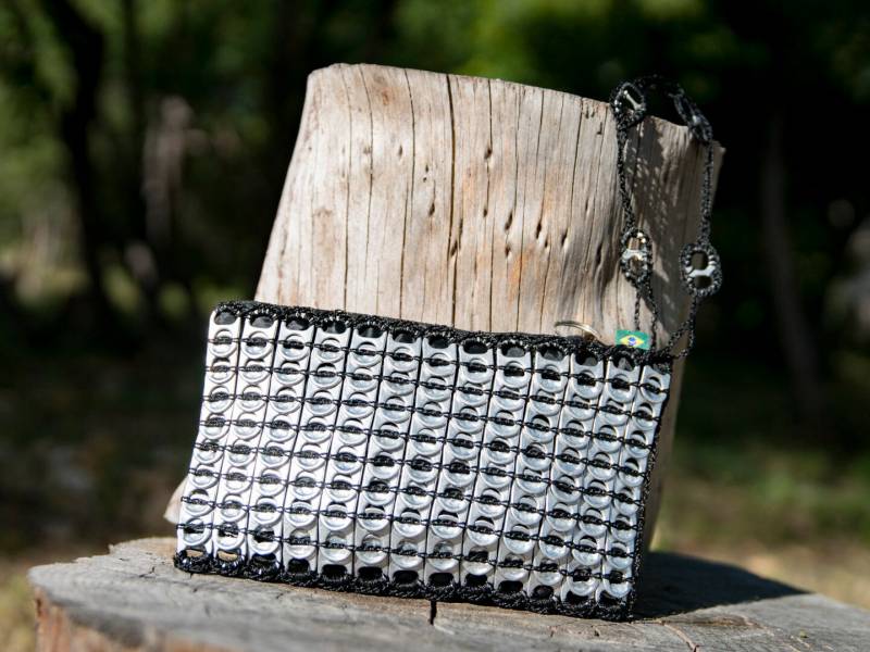 Abend-Clutch Aus Recycelten Dosenkapseln Abend-Clutch Aus Recycelten Dosenkapseln von jpcapsule