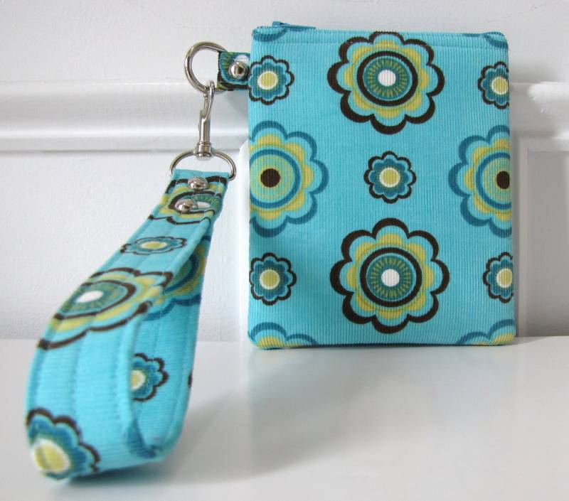 Türkis Blau Floral Reißverschluss Tasche Armband Mini Etui Türkis Blau Floral Reißverschluss Tasche Armband Mini Etui von jpleasant