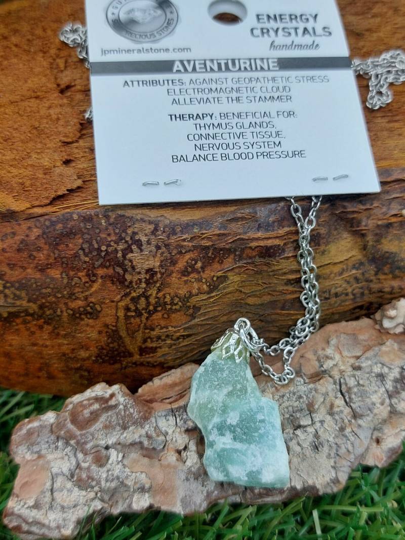 Natürliche Aventurin-Kristall-Halskette Natürliche Aventurin-Kristall-Halskette von jpmineralstone