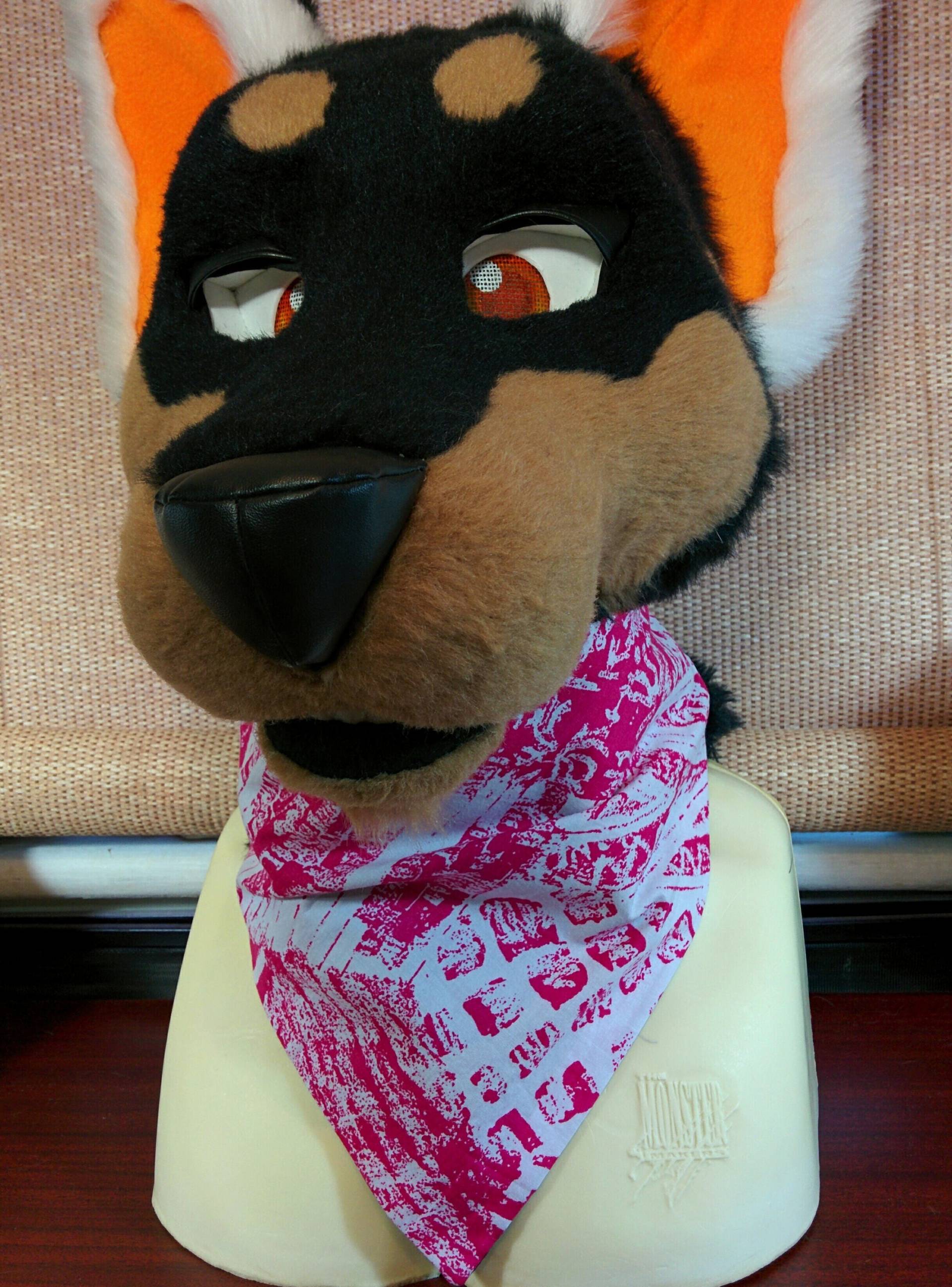 Fursuit Bandana - Pink Grafik Fursuit Bandana - Pink Grafik von jsDirtDog