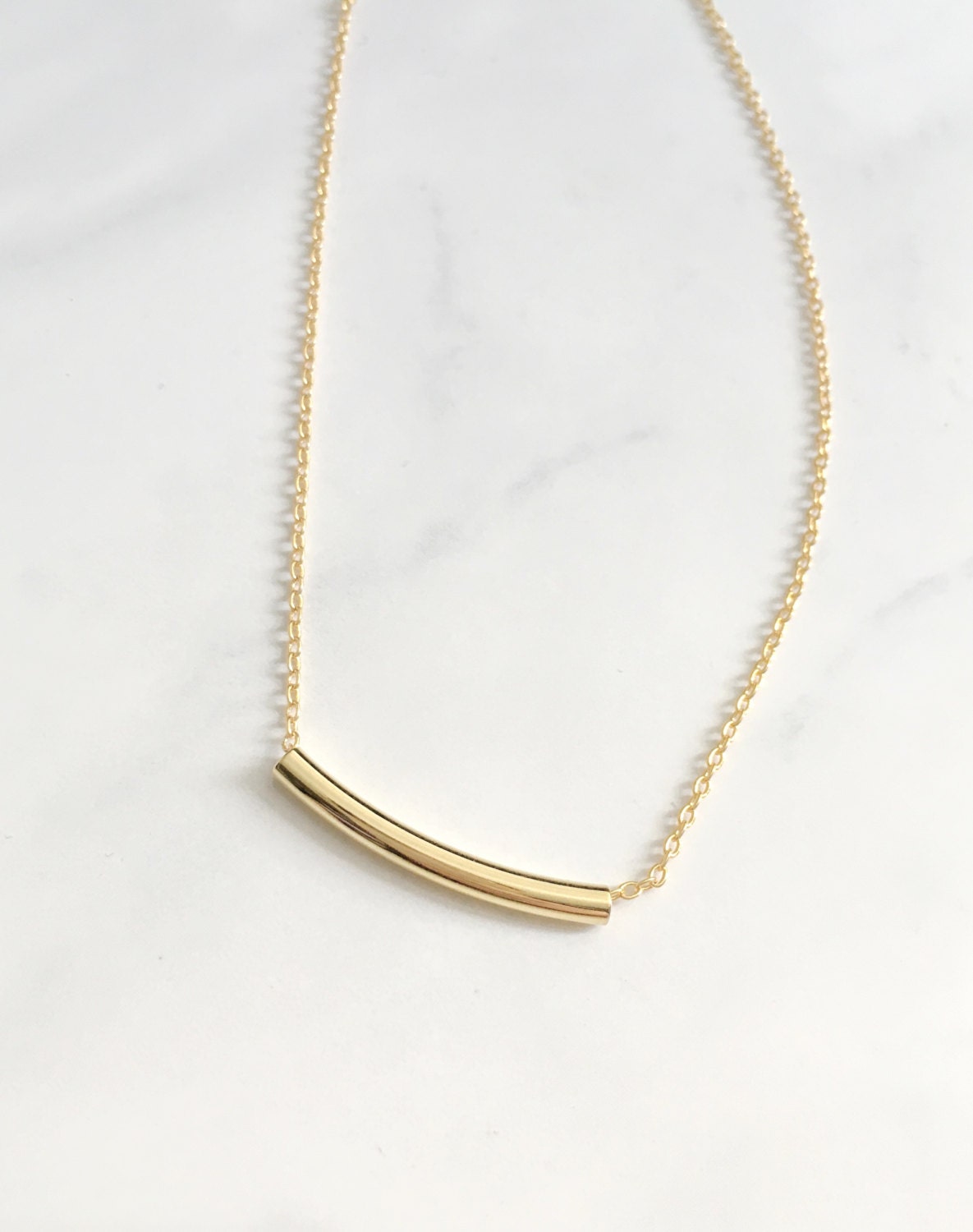 Geschwungene Bar Halskette Zarte Goldschlauch Zierliche Schicht Goldfill, Einfache Halskette, Geschenk Für Sie, Minimalistisch, Schichtung Geschwungene Bar Halskette Zarte Goldschlauch Zierliche Schicht Goldfill, Einfache Halskette, Geschenk Für Sie, Minimalistisch, Schichtung von jstarscanada