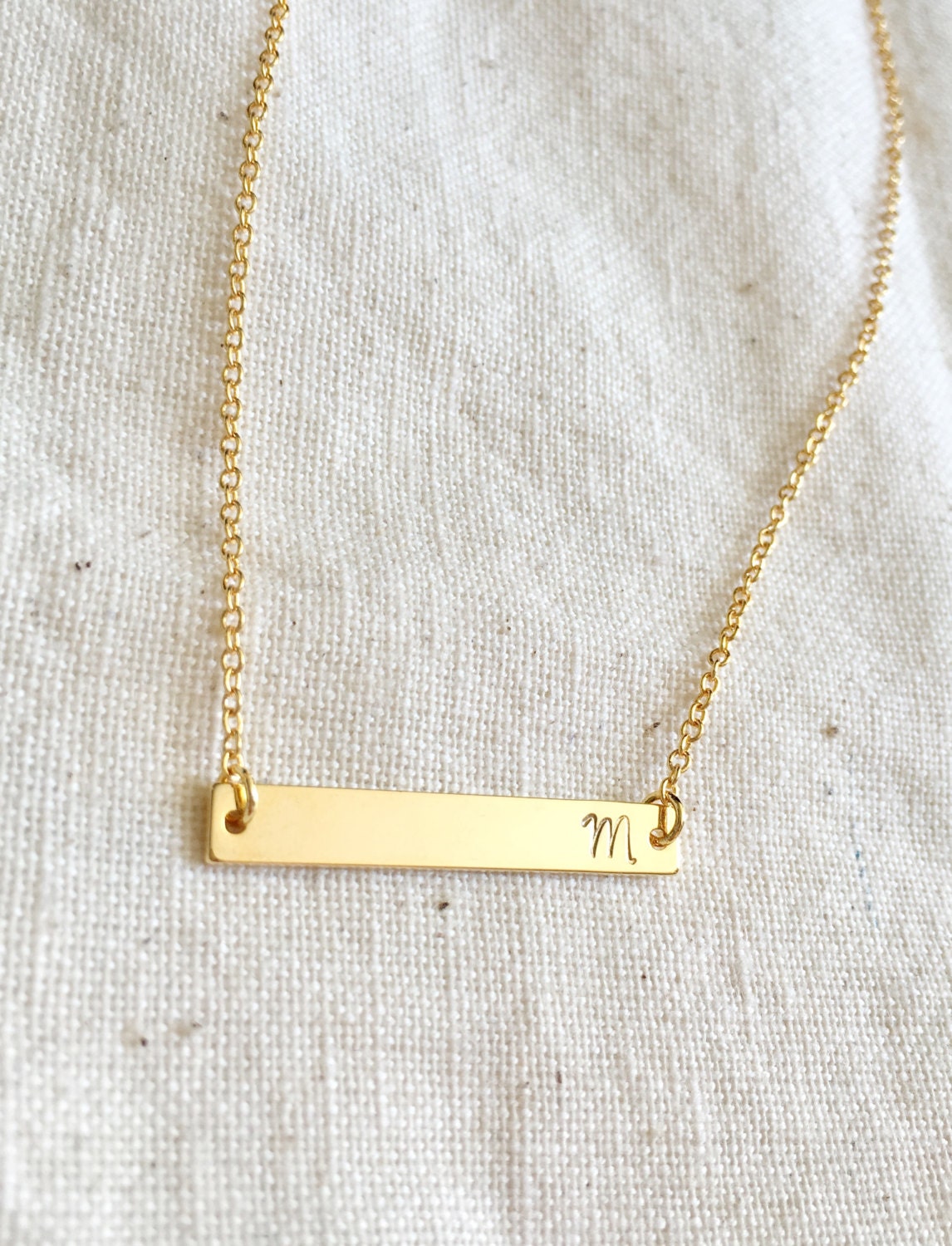 Minimal Goldbarren Initial Halskette, Zierliche Einfache Geschenk Für Sie, Minimalist, Layering Halskette Minimal Goldbarren Initial Halskette, Zierliche Einfache Geschenk Für Sie, Minimalist, Layering Halskette von jstarscanada