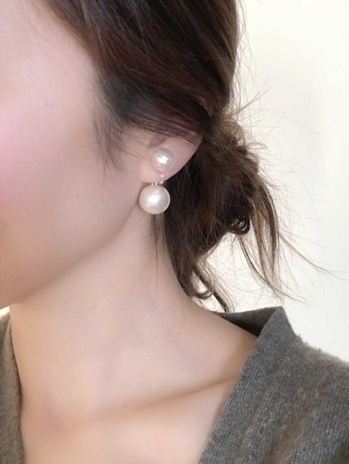 Sieht Aus Wie Durchbohrte Ohrring, Clip Auf Baumeln Baumwollperlen Doppelohrring, Schmuck, Brautjungfer Geschenk, Schwester Geschenk Für Sie von jstarscanada