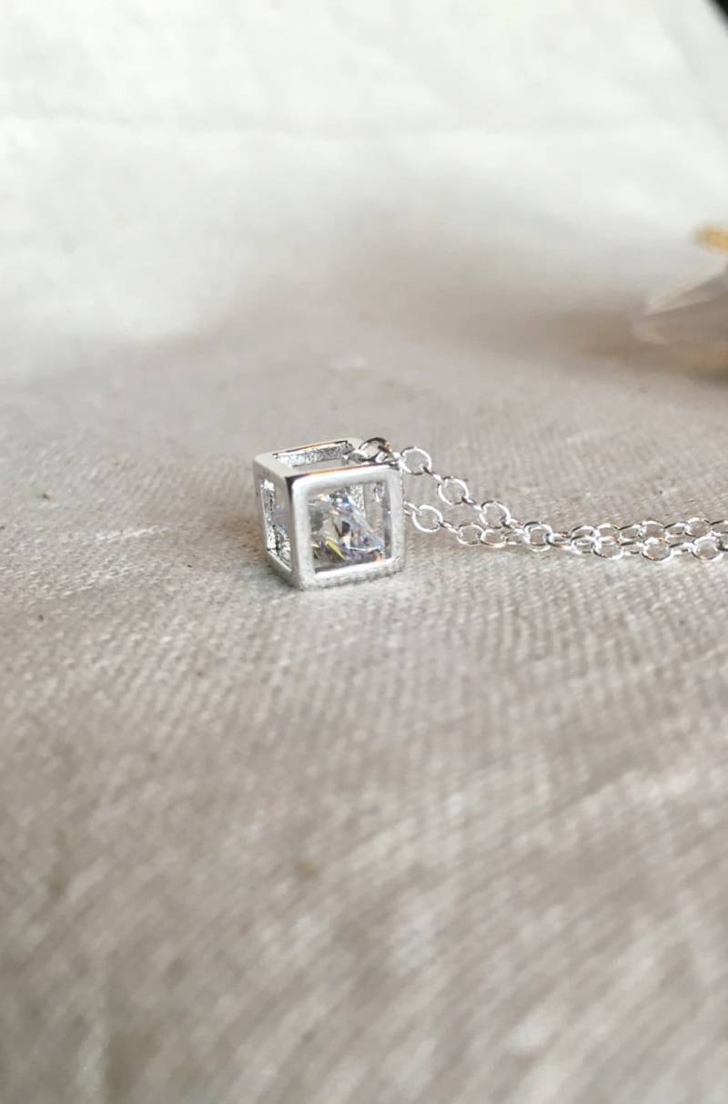 Zirkon Charm Halskette Mit Sterling Silber Kette von jstarscanada