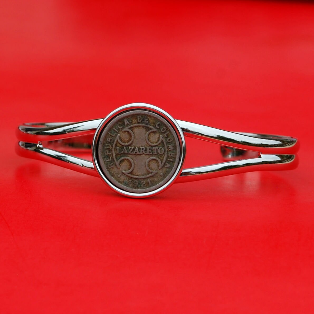 1921 Kolumbien 2 Centavos Leprosarium Münze Silber Vergoldet Manschette Armband Neu 1921 Kolumbien 2 Centavos Leprosarium Münze Silber Vergoldet Manschette Armband Neu von jt6740